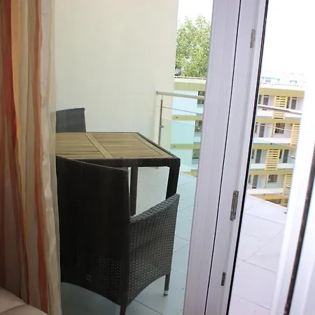 Seaside Piano Bar Apartament