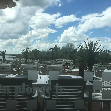 Seaside Piano Bar Apartment *